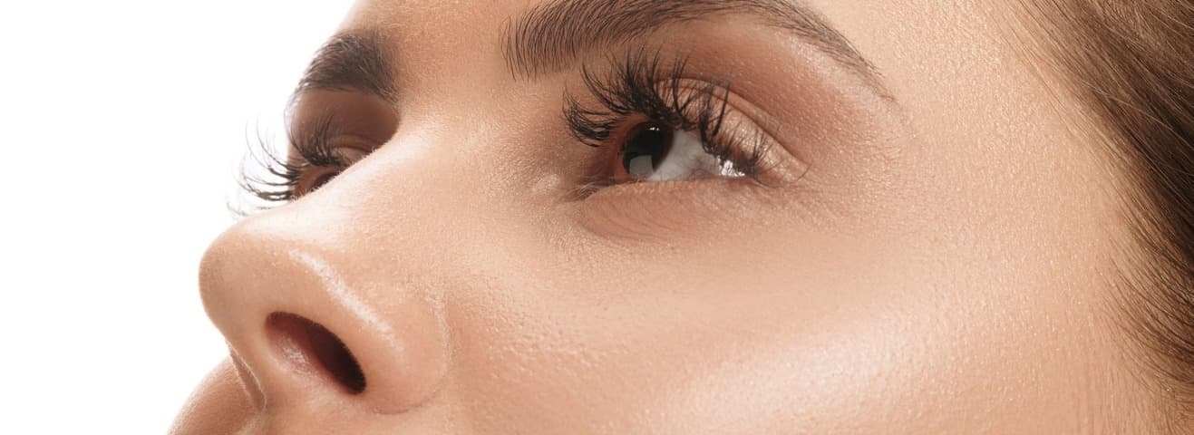 background relacionado ao procedimento Nefertiti Lift